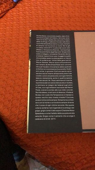 Libro La cacciatrice di ossa