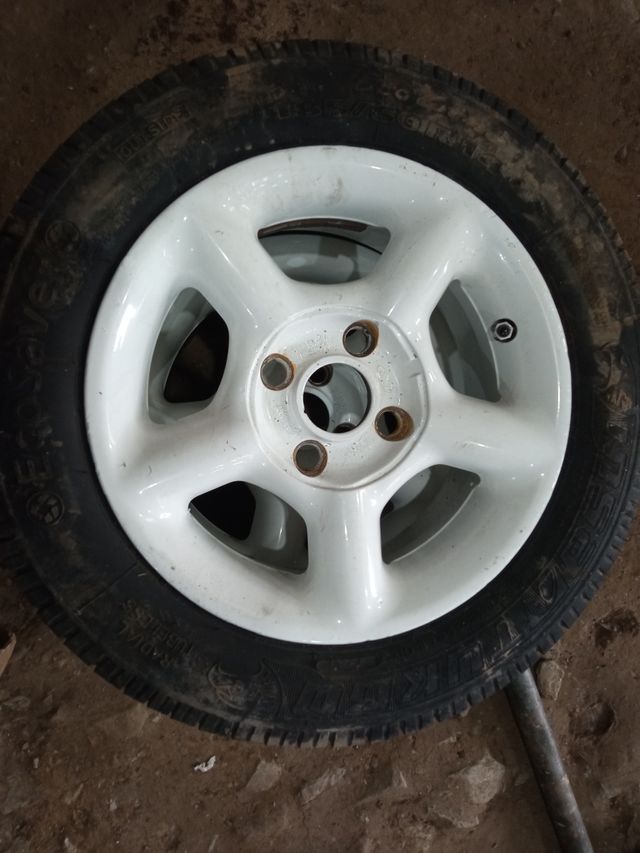 Llantas 14" 4x108 blancas