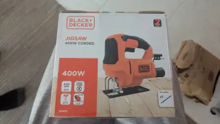Sierra calar Black+Decker sin estrenar
