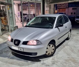 SEAT Ibiza 2004
