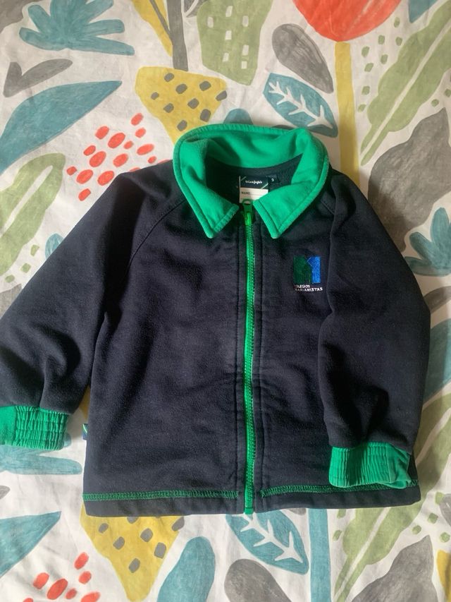 Chándal Colegio El Pilar Valladolid talla 2