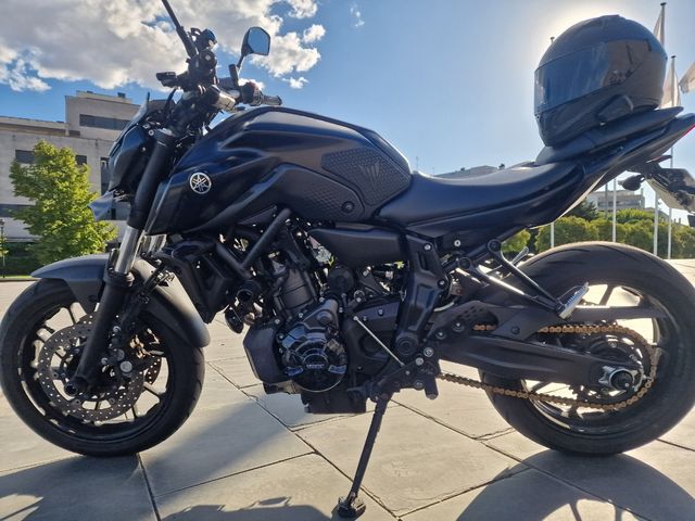 Yamaha MT-07 A2 2021