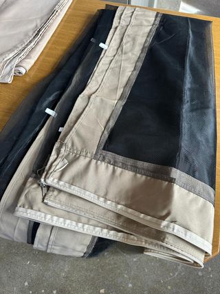 Zanzariere Beige e Nere - Tende a Rullo