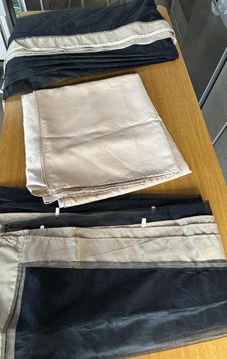 Zanzariere Beige e Nere - Tende a Rullo