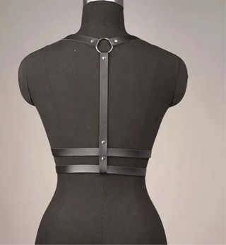 Cinturón cuero negro - arnés