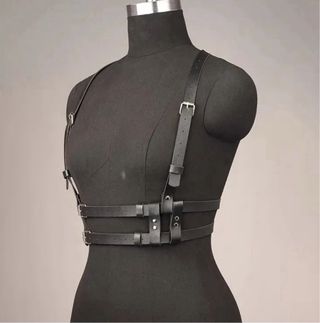 Cinturón cuero negro - arnés