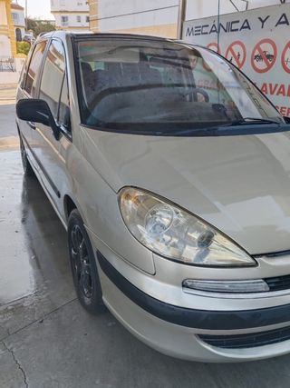 Peugeot 807 2005