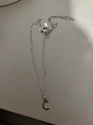 Collar Lotus plata inicial C