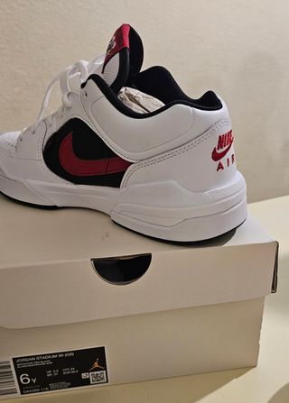 Jordan Stadium 90 GS - 38.5 y 36,5