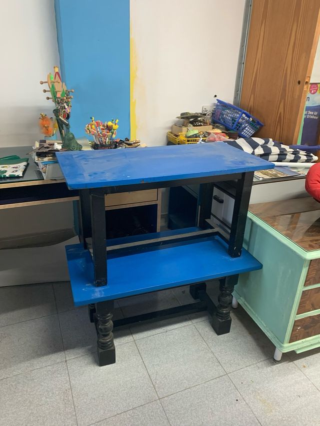 Mesitas azules y negras - Madera.