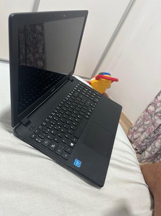 Portátil Acer negro