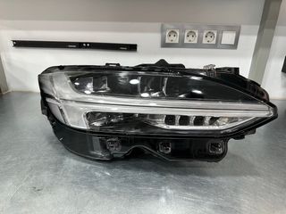 Faro derecho Volvo V90/S90 2016-2024 Original