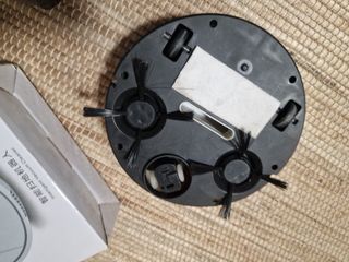 Minirobot aspirador