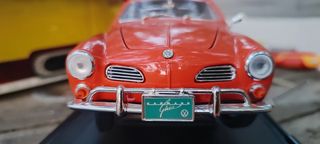 VW Karmann Ghia 1966 1/18 Road Signature de segunda mano por 62