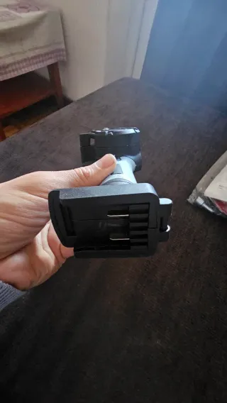 Motosierra eléctrica inalámbrica