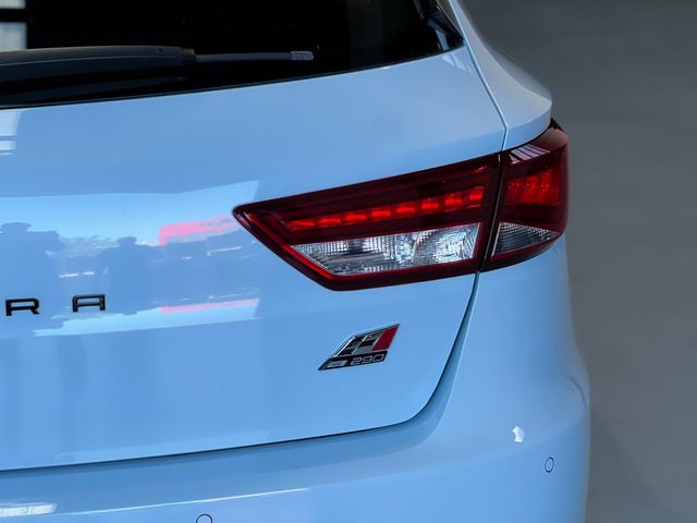 SEAT Nuevo León ST 2.0 TSI 290cv DSG-6 St&Sp CUPRA