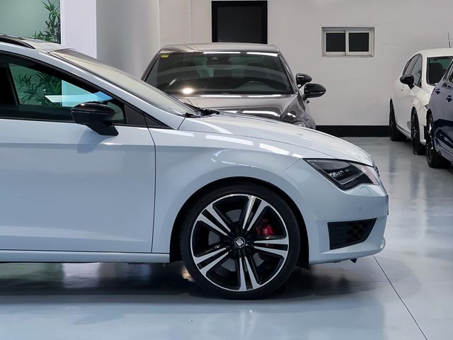 SEAT Nuevo León ST 2.0 TSI 290cv DSG-6 St&Sp CUPRA