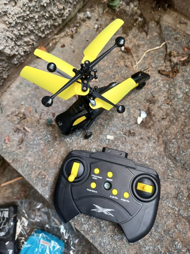 Elicottero telecomandato - Giocattolo