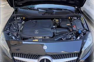 Mercedes Benz Clase A 180 AMG Line