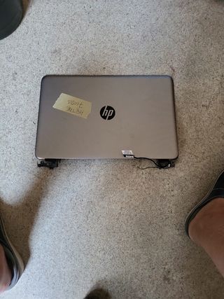 Vendo Schermo HP hq tre 71025  per notebook 