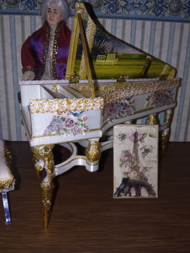 Pianoforte in miniatura g