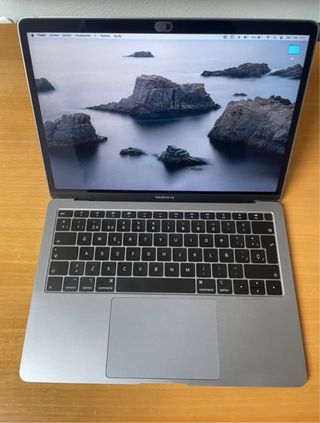 MacBook Air Plata - Apple