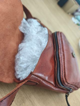 Bandolera de cuero personalizada en piel de cabra