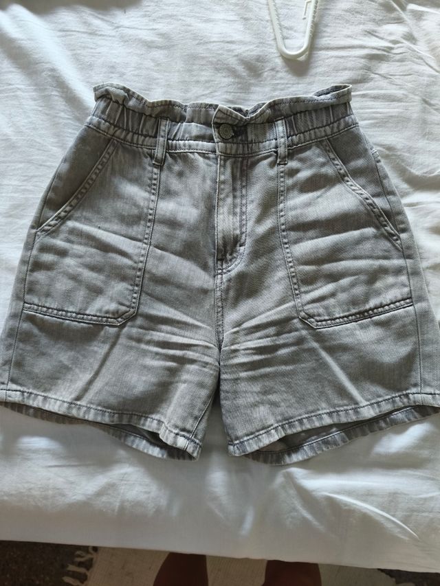 Shorts grises PULL&BEAR - Talla S