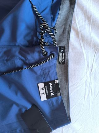 Bañador Hurley Azul - Talla 34. Sin estrenar.
