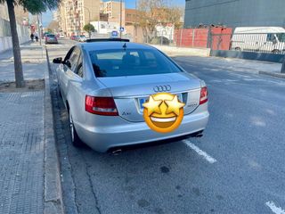 Audi A6 2005.   etiqueta B