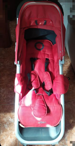 Silla paseo bebé ligera roja
