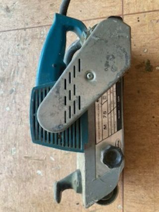 Lijadora de banda Virutex M75 usada.