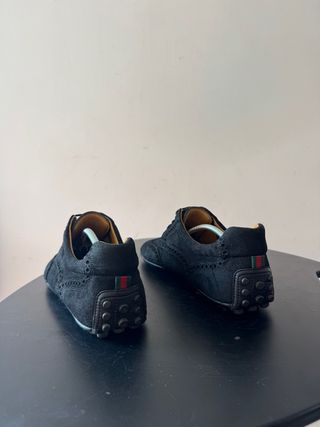 Mocasines Gucci negros de ante talla 42