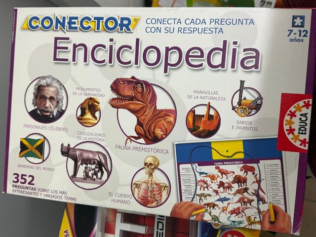 Conector Enciclopedia: Juego educativo