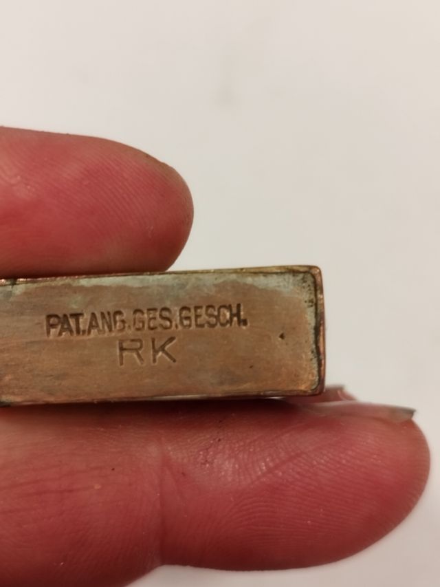 Mechero gasolina antiguo