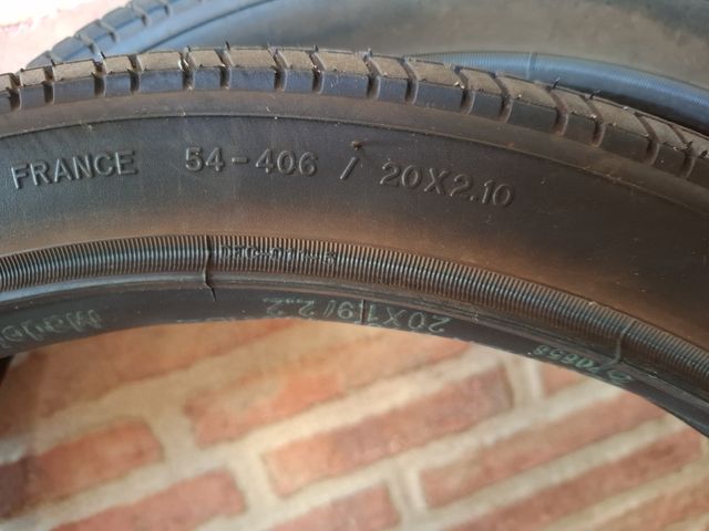 Cubiertas BMX 20x2.10