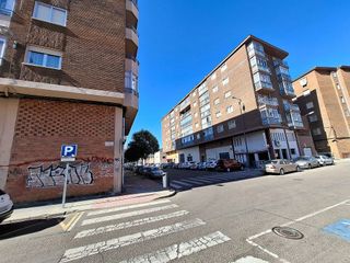 Local comercial en venta en La Pantoja en Zamora