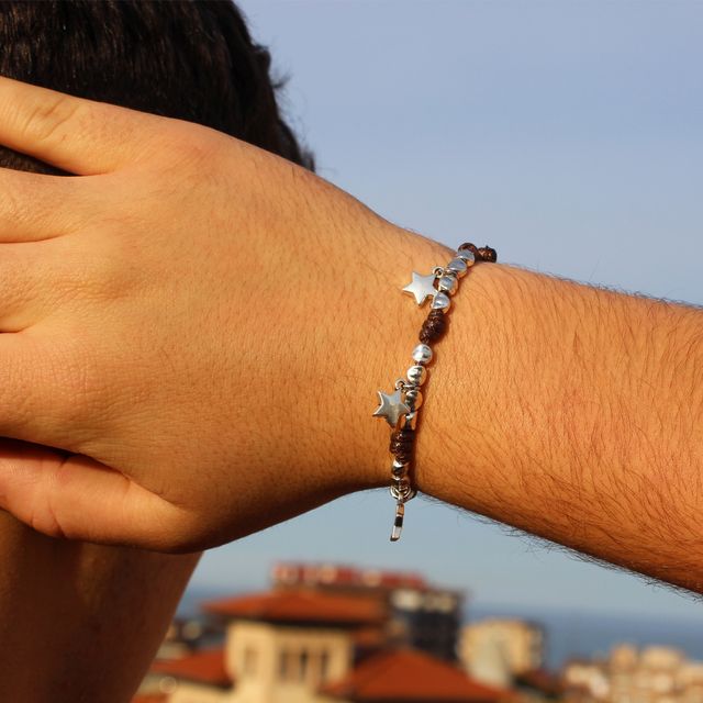 Pulsera de cordón marrón con estrellas - Unisex