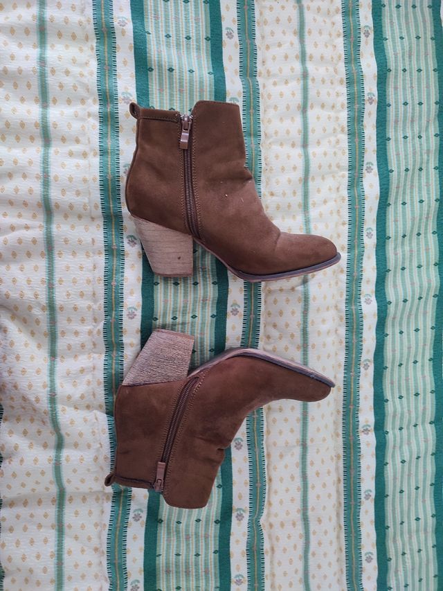 Botas tacón marrón