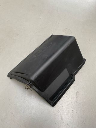 Tapa batería Audi 80/90 Coupé Cabrio