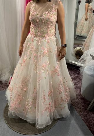 Vestido novia rosa-blanco. Precio negociable