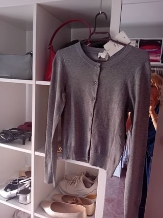 Cárdigan gris - 2 prendas