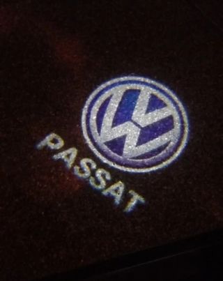 Luces proyector logo coche