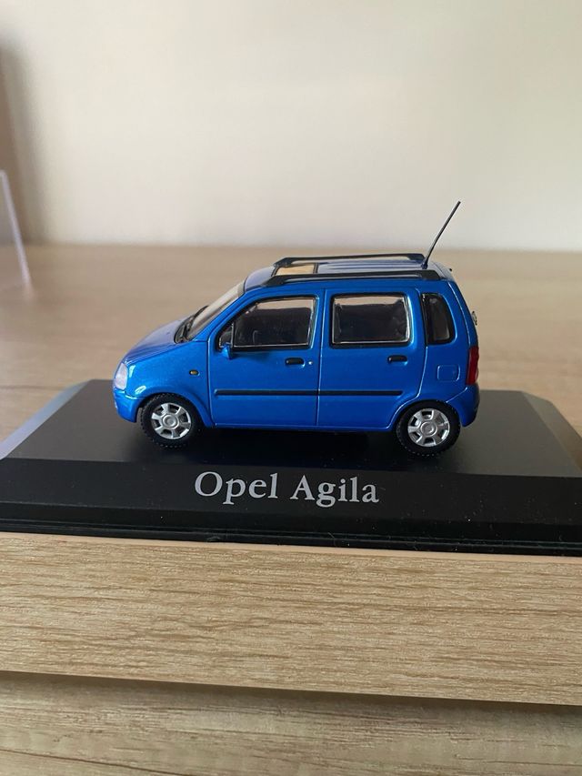 Miniatura Opel Agila Azul 1:43