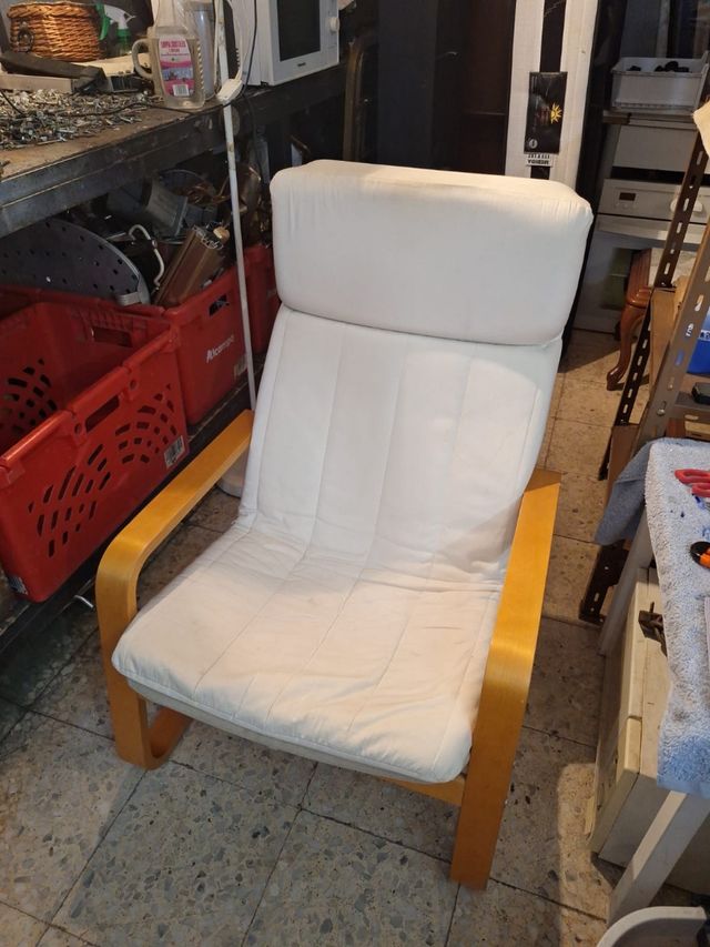 Sillón relax blanco y madera