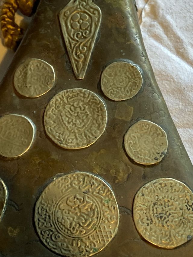 Antico portapolvere in ottone