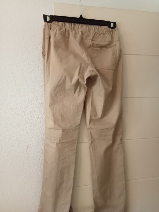 Pantalón Decathlon beige mujer