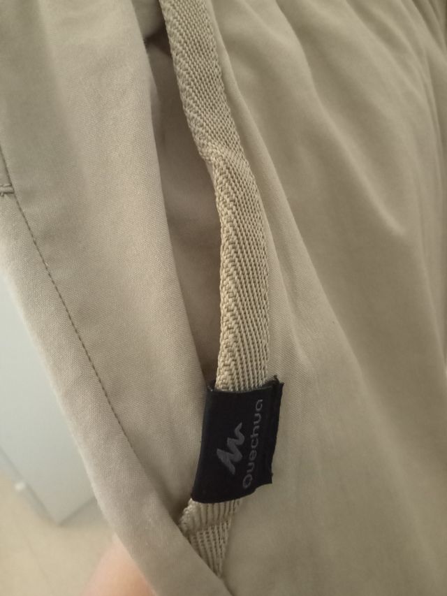 Pantalón Decathlon beige mujer