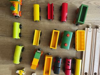 Tren de madera Janod Safari + Ikea Lillabo