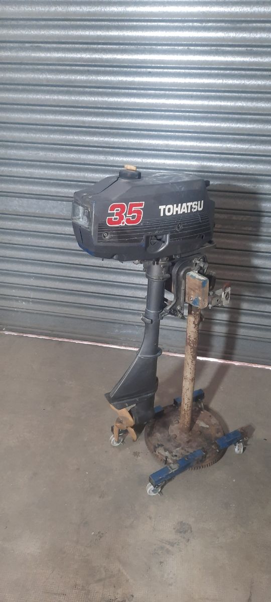 Motor Tohatsu 3.5cv puesta a punto hecha